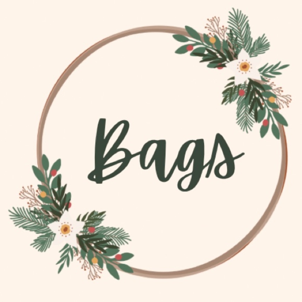 Bags listed below 👛